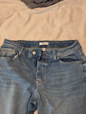 Forever 21 Premium Women's Light Blue High-Rise Button-Fly Jeans